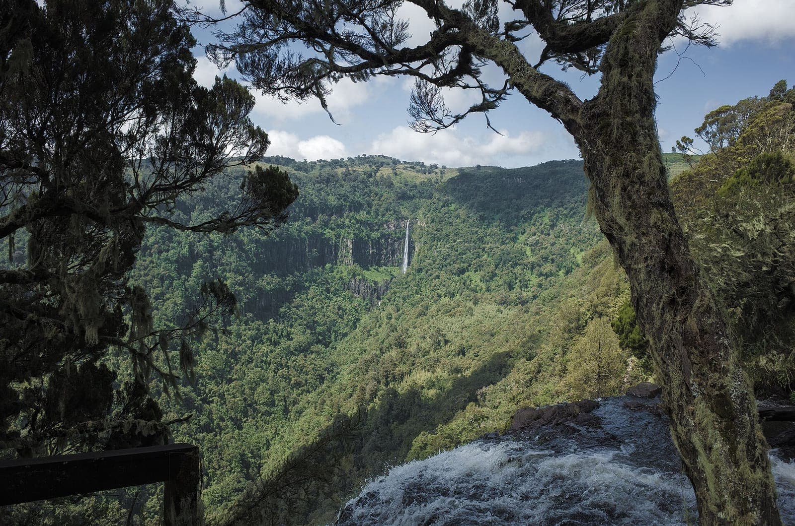Gura Giant Falls view from the top of Karuru Falls